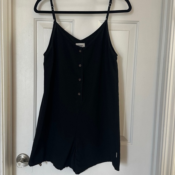 Pacsun Rhythm Classic Adjustable Romper black medium - Picture 4 of 7